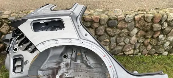 Rear quarter panel