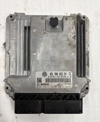 Volkswagen Multivan T5 Engine control unit/module 03L906022CH 1039S39427 03L907309K