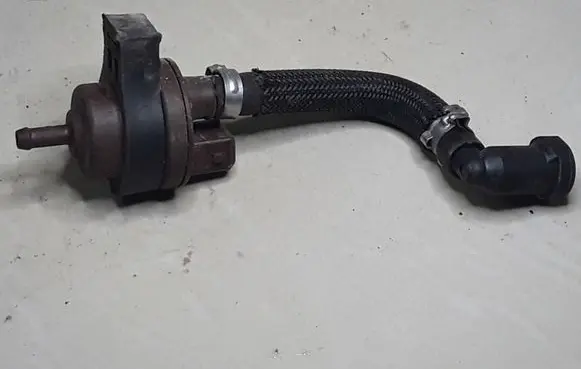 Vacuum valve