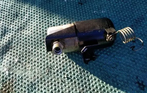 Audi A6 S6 C5 4B Air conditioning (A/C) air dryer 4B0199351B