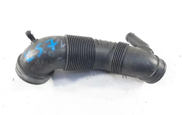 Volkswagen Tiguan Air intake hose/pipe 5N0129656