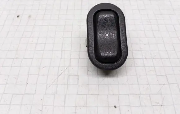 Opel Zafira A Electric window control switch 13363100 90561388