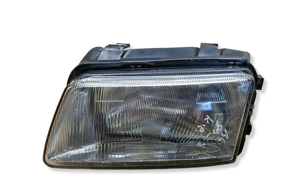 Audi A4 S4 B5 8D Headlight/headlamp 205110B
