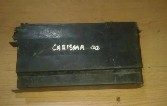Mitsubishi Carisma Fuse box set