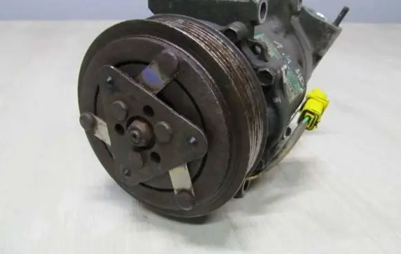 Peugeot 206 Air conditioning (A/C) compressor (pump) 9646273880 1438F 9063