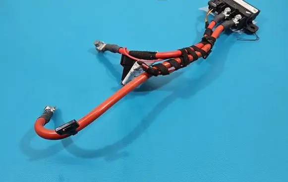 Positive cable (battery)