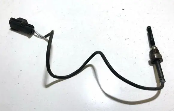 Volvo V70 Exhaust gas temperature sensor 30729648a