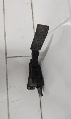 Volkswagen Transporter - Caravelle T5 Accelerator throttle pedal 7H1721503D 6PV00849503