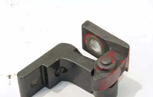 Rear door hinge set