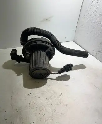 Audi A6 S6 C6 4F Secondary air pump 06A959253B