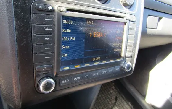Volkswagen Cross Touran I HiFi Audio sound control unit 