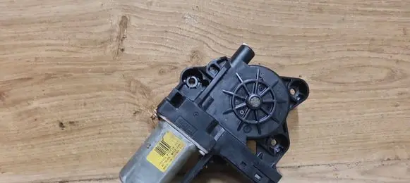 Volvo S80 Front door window regulator motor 970714101