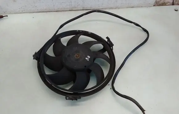 Audi A8 S8 D2 4D Electric radiator cooling fan