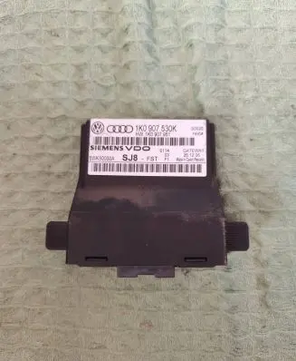 Volkswagen Golf Plus Gateway control module 1K0907530K 5WK50000A 1K0907951