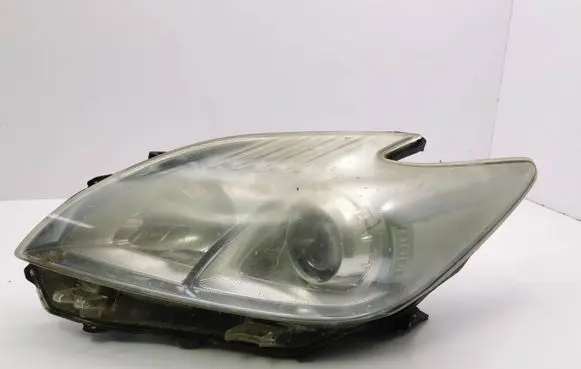 Toyota Prius (XW30) Headlight/headlamp HCHR730