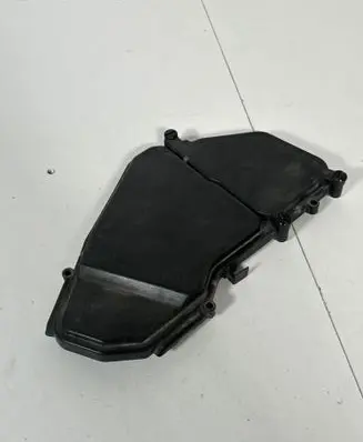 Porsche Cayenne (92A) Fuse box cover 7L0937576B