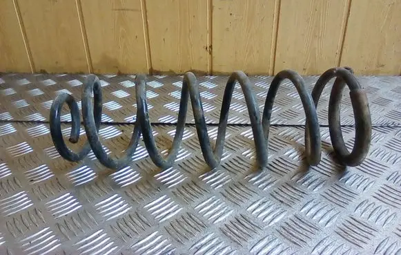 Peugeot 807 Rear coil spring