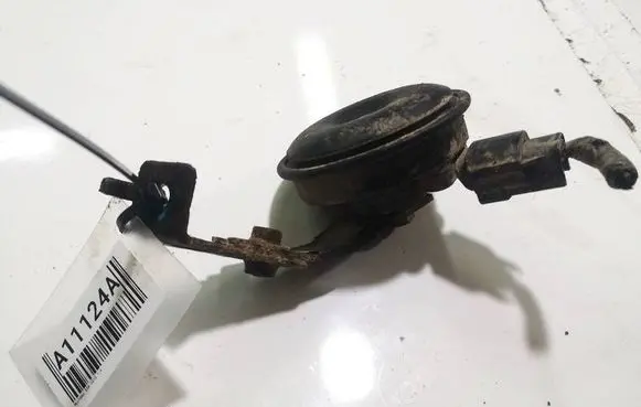 Hyundai i30 Horn signal E428R000034