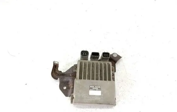Toyota Avensis T250 Fuel injection control unit/module 8987120070 1310001371