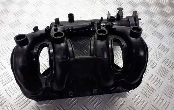 Renault Clio II Intake manifold 8200539790
