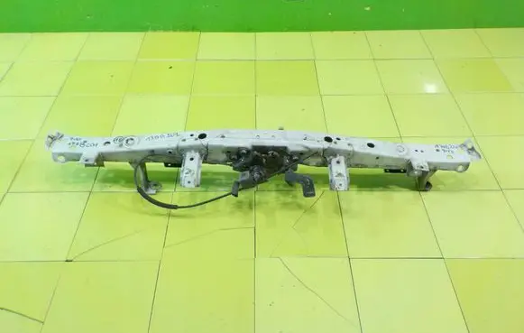 Nissan Juke I F15 Radiator support slam panel 17AB201