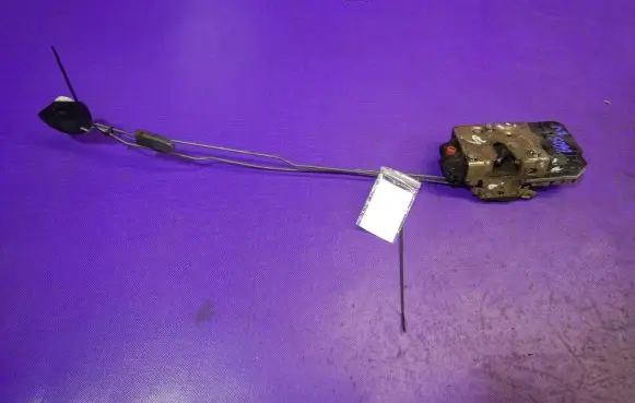 Nissan Micra Front door lock