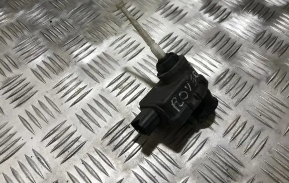 Headlight level adjustment motor