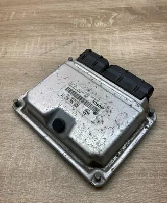 Seat Toledo II (1M) Engine control unit/module ECU 038906012AT 0281010062