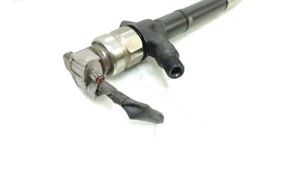 Toyota Avensis T250 Fuel injector 2367700R060 11J11174