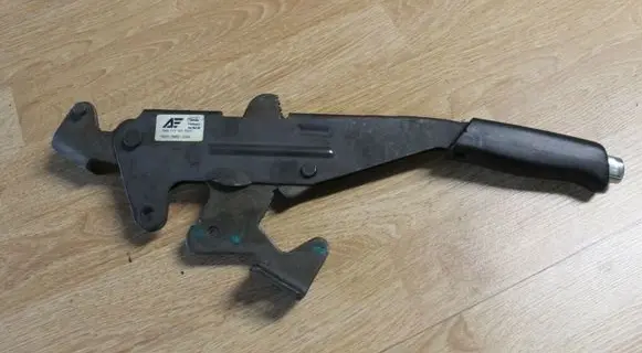 Volkswagen Sharan Handbrake/parking brake lever assembly 7M3711301