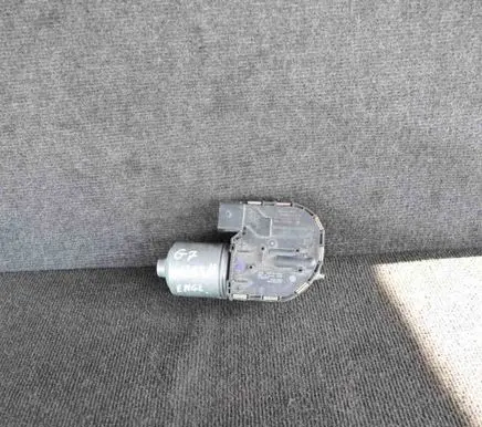 Volkswagen Golf VII Wiper motor