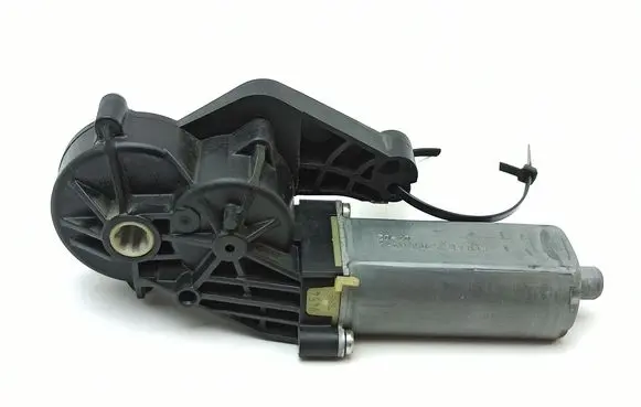 Mercedes-Benz S W221 Seat adjustment motor 0390203208