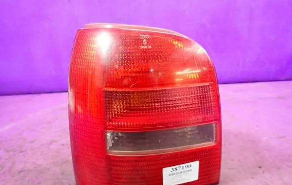 Audi A4 S4 B5 8D Rear/tail lights 8D9945095D