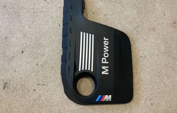 BMW M4 F82 F83 Engine cover (trim) 7846412