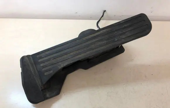Volkswagen PASSAT B6 Accelerator throttle pedal 6PV00874500