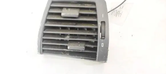 BMW X5 E53 Dash center air vent grill