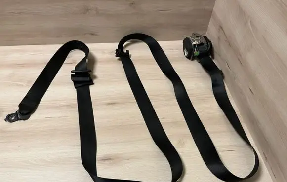 Mercedes-Benz Sprinter W906 Front seatbelt 2018680222 601384300