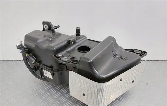 Ford Kuga III AdBlue liquid reservoir LX61-5J228-AC