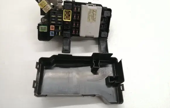 Mitsubishi Pajero Fuse box set