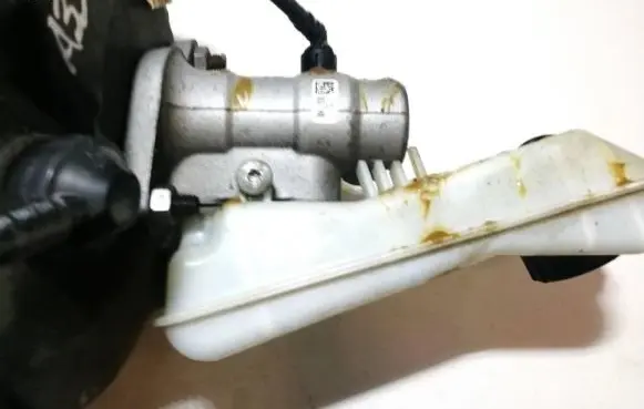 Ford Mondeo MK V Master brake cylinder 03350890341 033508-90341