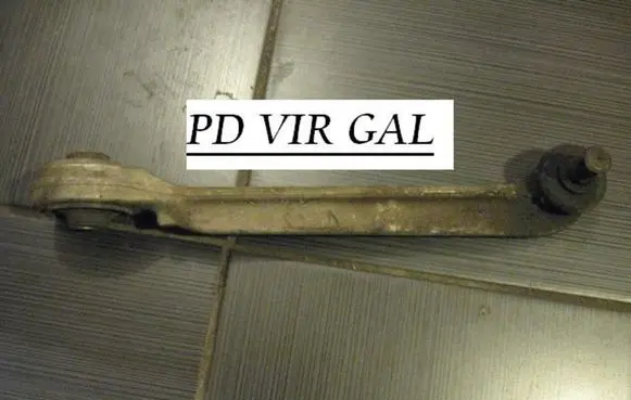 Volkswagen PASSAT B5.5 Front lower control arm/wishbone 4D0407511F