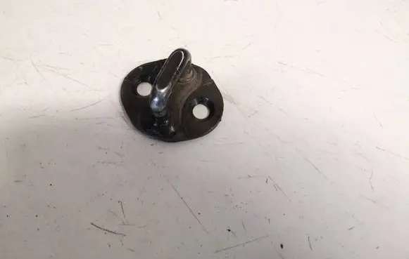 Hyundai Tucson JM Front door lock loop/hook striker 