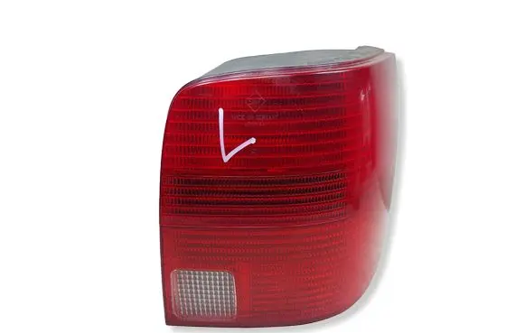 Volkswagen PASSAT B5 Rear/tail lights 147841KASACJA 147841
