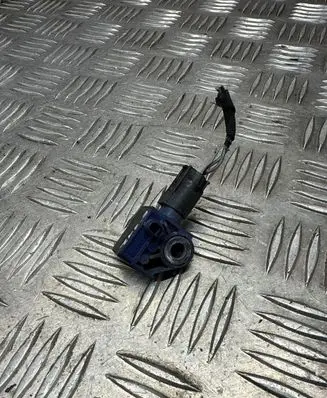 Mercedes-Benz E W212 Airbag deployment crash/impact sensor A2128204926 5WK43872