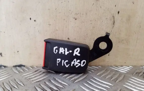 Citroen Xsara Picasso Rear seatbelt buckle