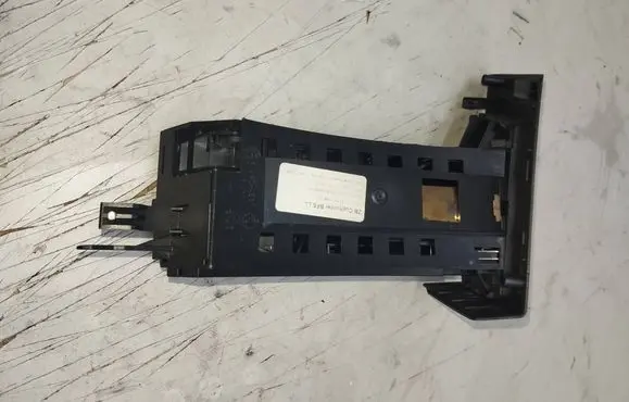BMW X3 E83 Cup holder 3402390 22167210