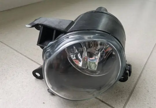 Audi A4 S4 B5 8D Front fog light 8D0941700B 89300985