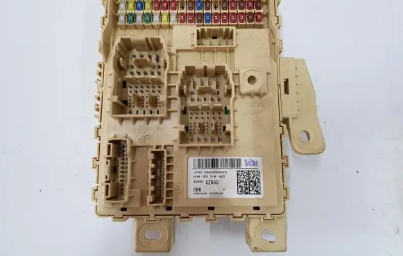 Hyundai Tucson IV NX4 Fuse box set 91950-CZ660