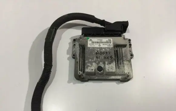 Suzuki SX4 S-Cross Engine control unit/module 3392062M01