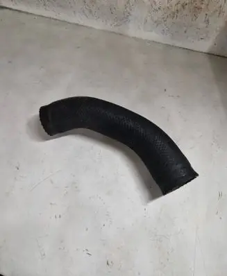 Intercooler hose/pipe